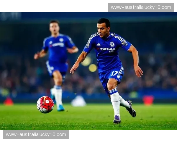 切尔西进攻变化：佩德罗伤缺迫使锋线战术重新部署